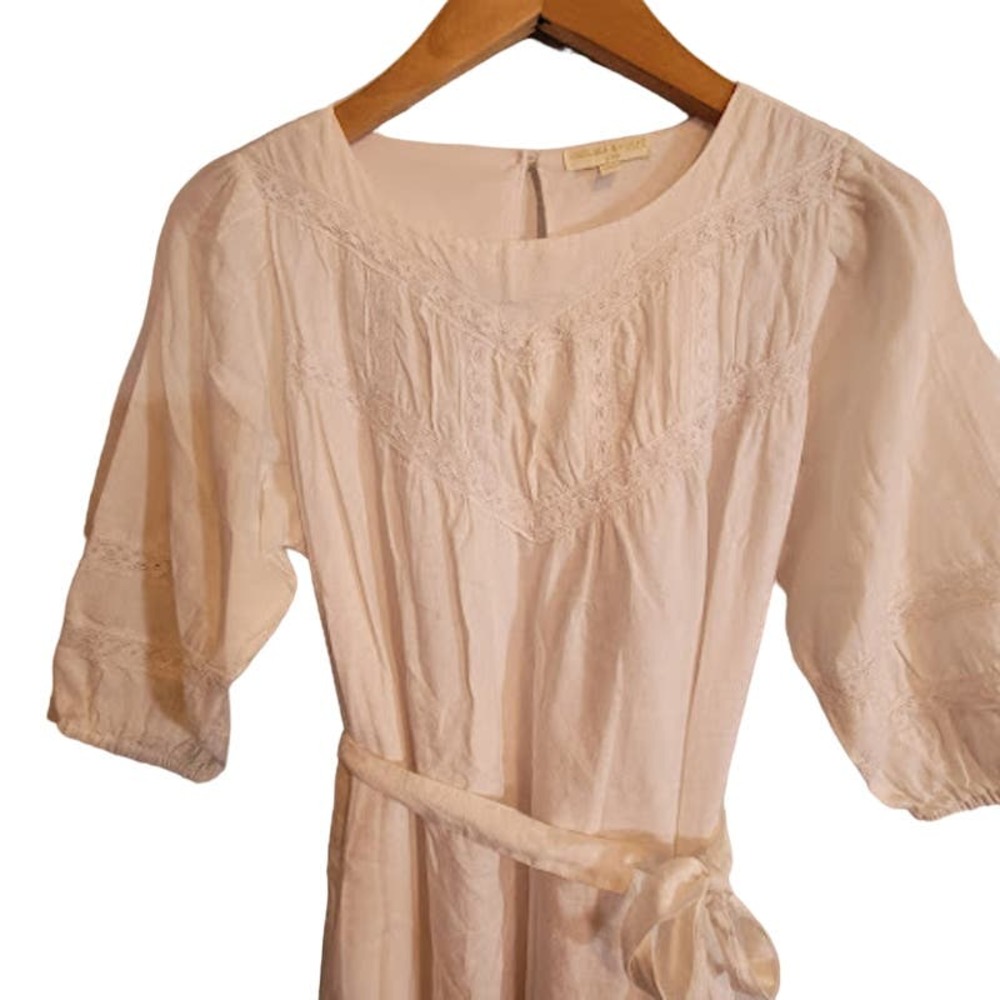 Chelsea and Violet- White Lace Accent Dress- size XL